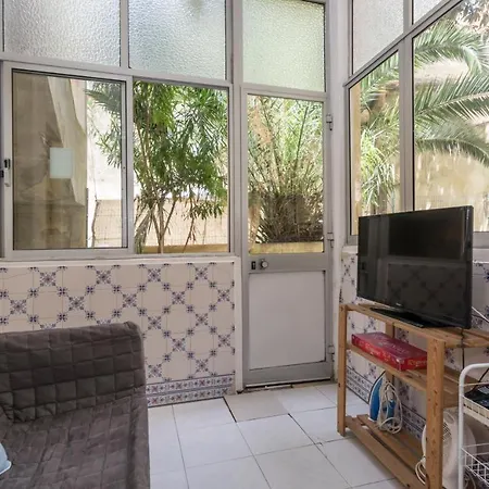 Houze_historical Lisbon, Flat W/ Private Patio Lisboa